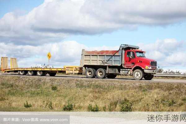 长拖车货运卡车，驰骋赛道，体验卡车竞速新激情