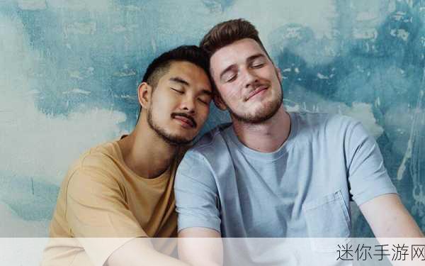 chinese裸体男野外Gay：探索大自然中的男同性恋者：裸体与自由的野外之旅